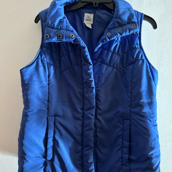 Izod winter vest size medium - Picture 2 of 5